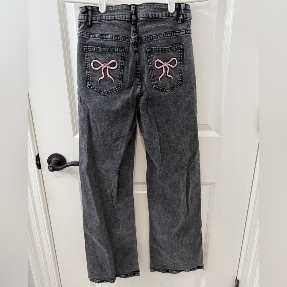 preppy Gray Jeans with Pink Bow Accents